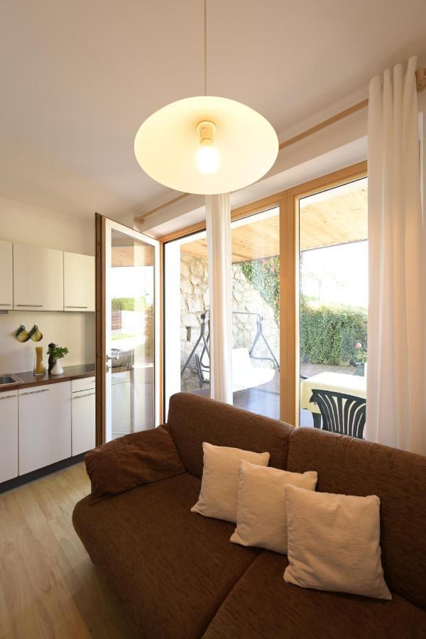 Panorama Residence Schlossblick - Apartments Erdgeschoss ロデンゴ エクステリア 写真